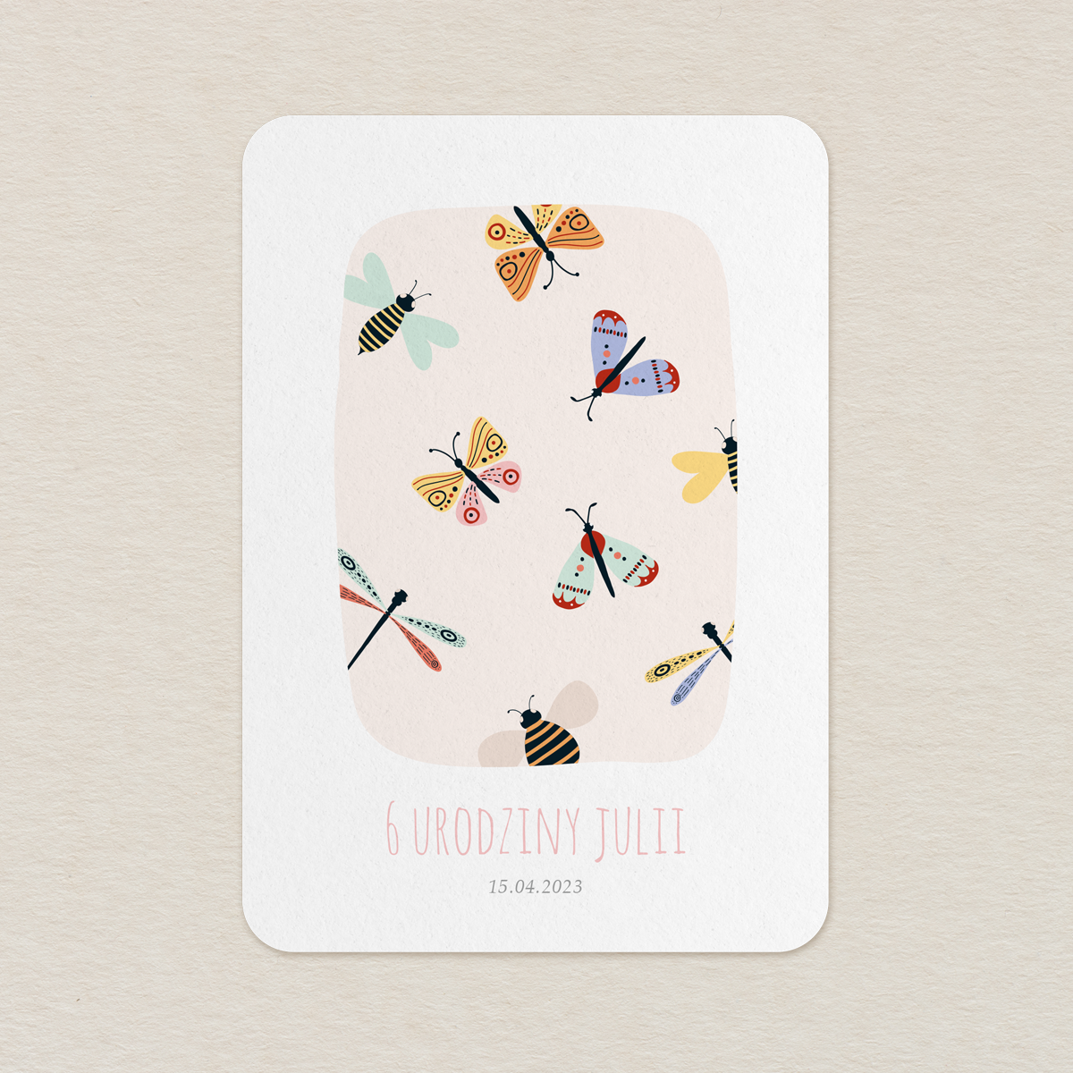 zaproszenie-na-urodziny-z-motywem-motylki