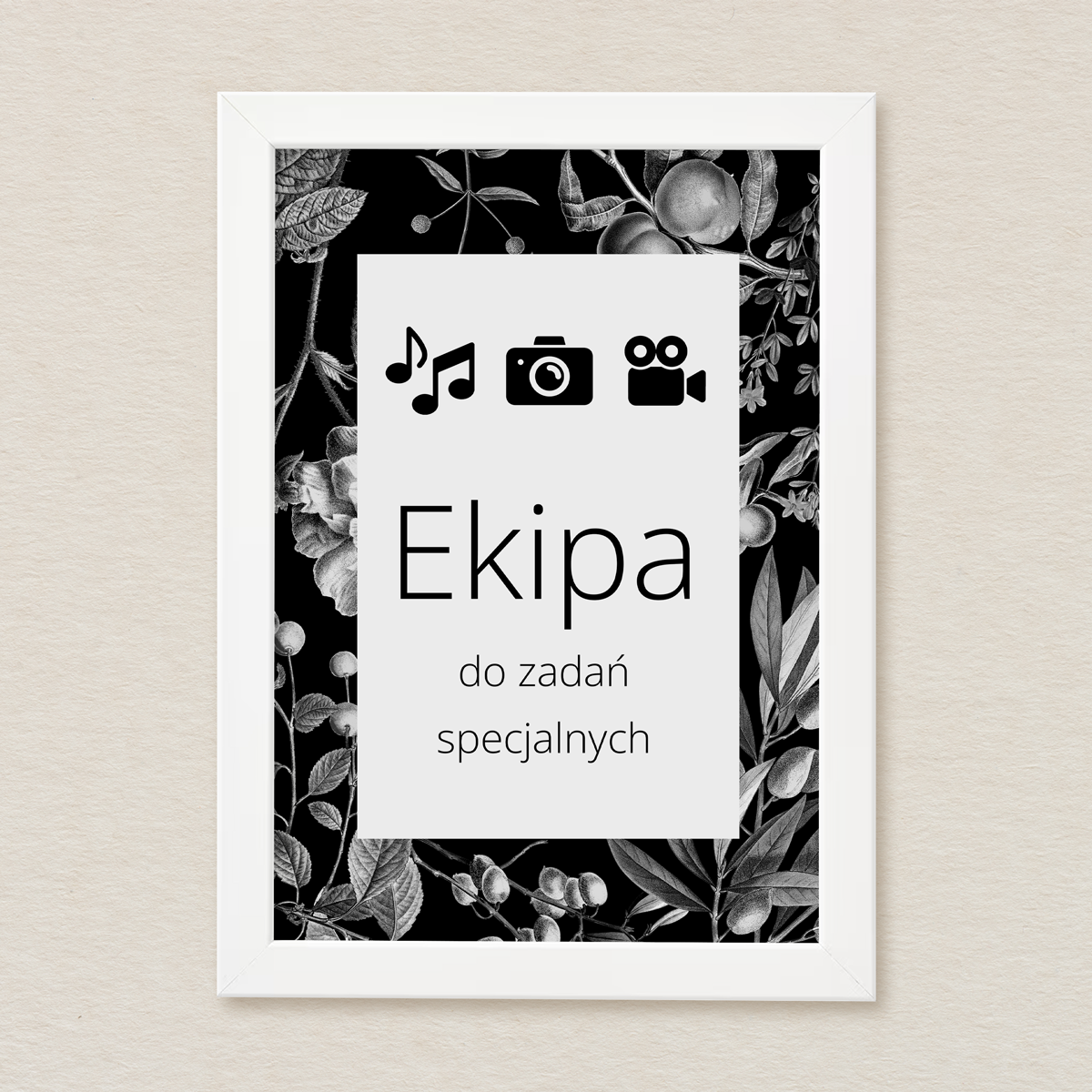 ekipa-do-zadan-specjalnych-do-zaproszen-lesne-wzor-3