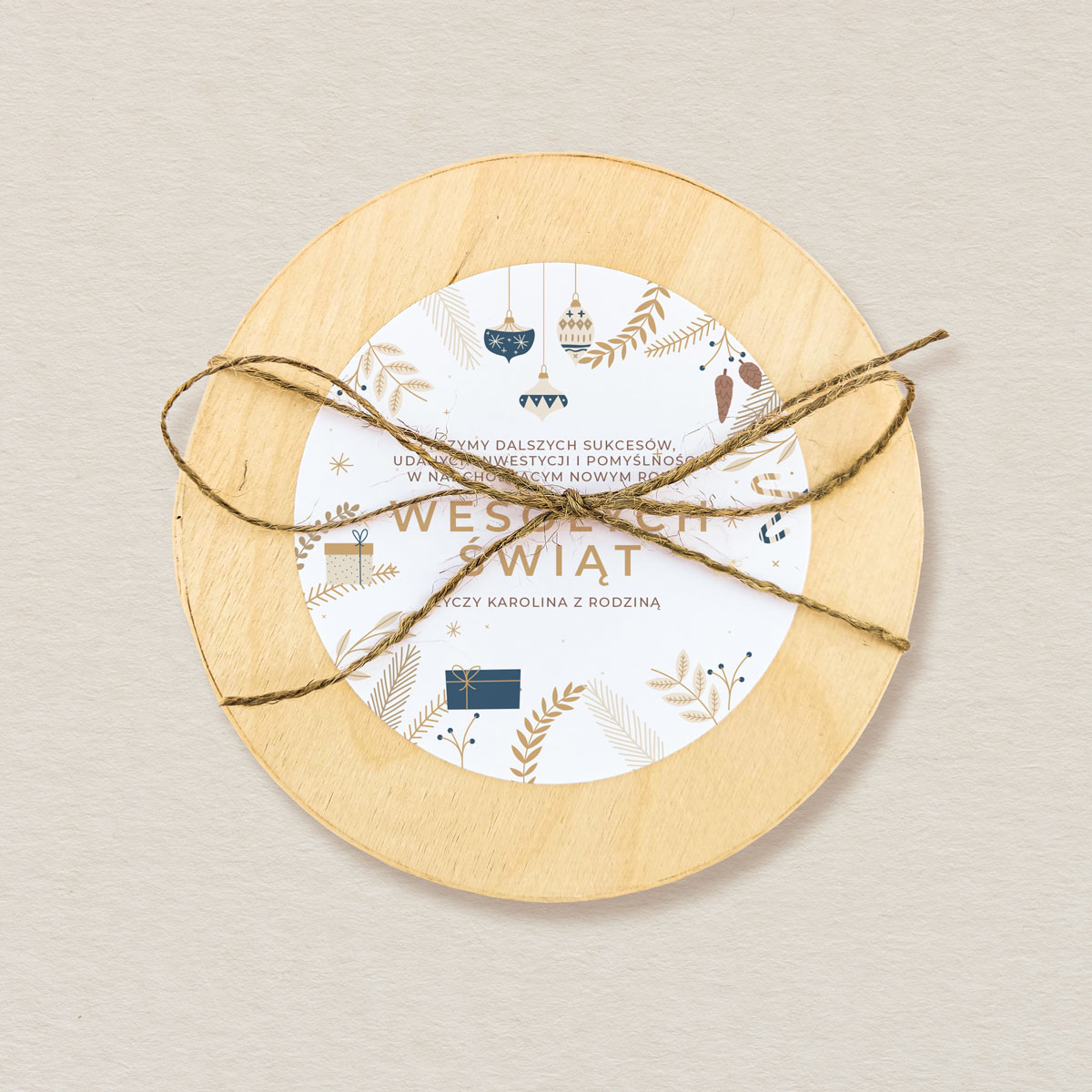 swieta-krowki-w-pudelku-z-luby-wzor-3-2