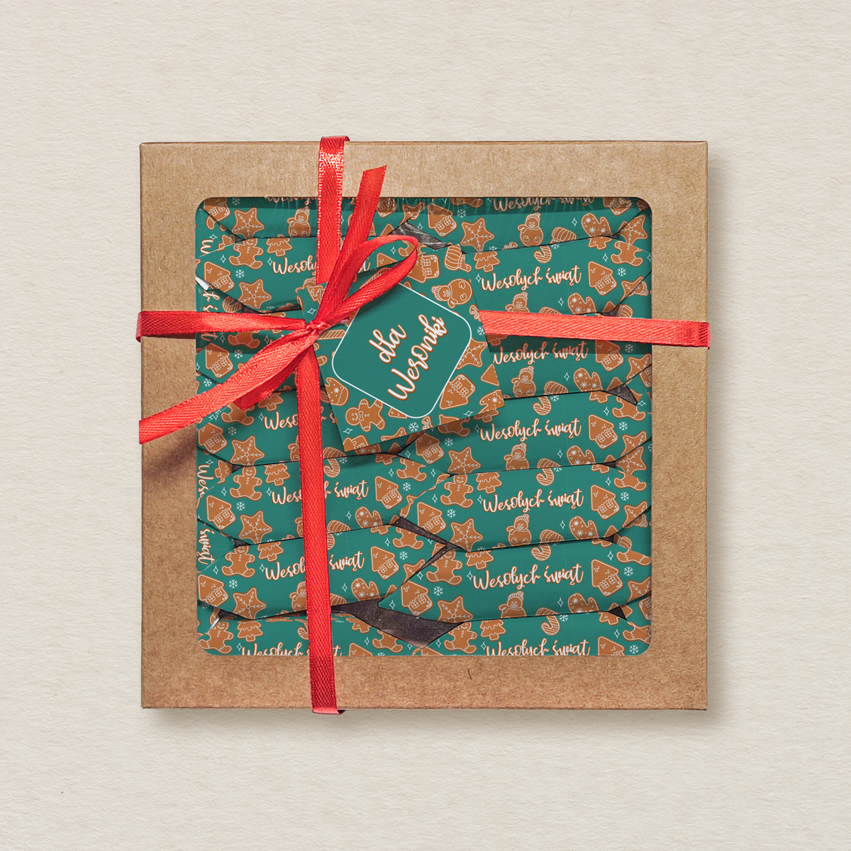 swieta-krowki-w-kwadratowym-pudelku-pierniki