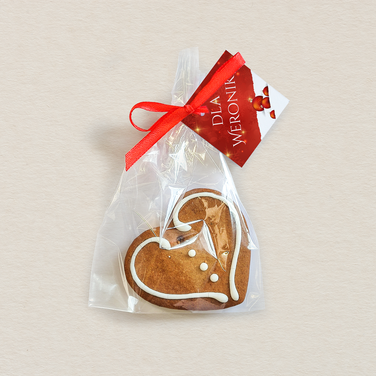 swieta-piernik-serduszko-czerwone-bombki-2