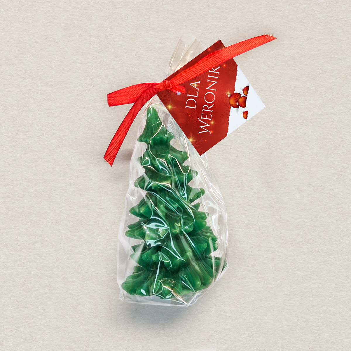 swieta-swieca-choinka-czerwone-bombki