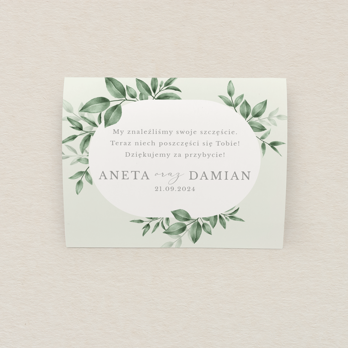 koperta-na-zdrapke-minimalistyczne-zielone-galazki-wzor-3