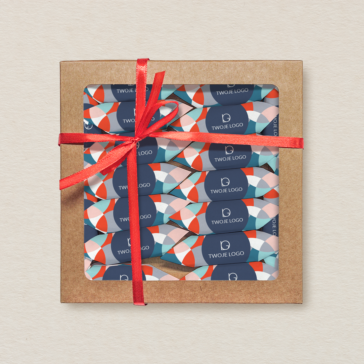 krowki-w-kwadratowym-pudelku-firmowe-kolorowe