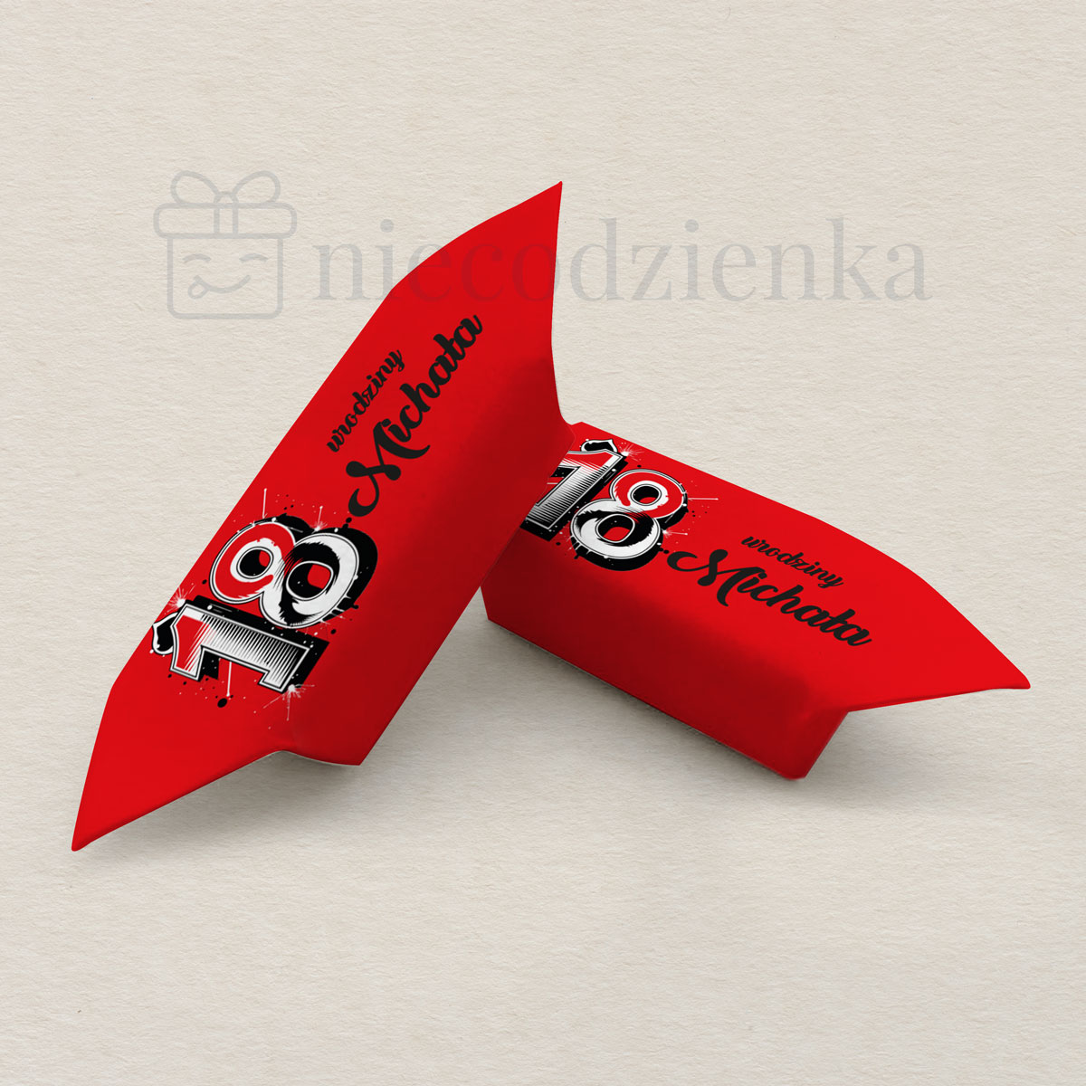 krowki-urodzinowe-18-czerwone