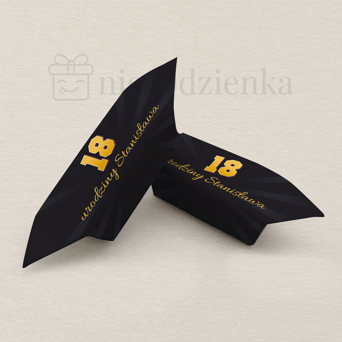 krowki-urodzinowe-18-premium-czarne-ze-zlotym