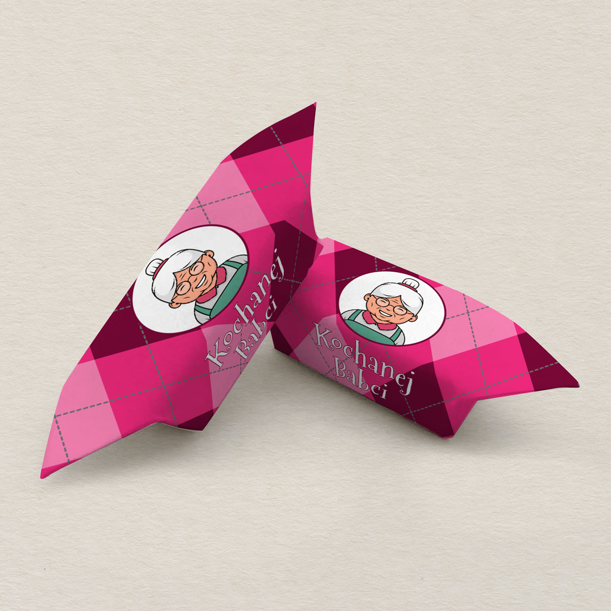 krowki-dzien-babci-wzor-retro-w-krate