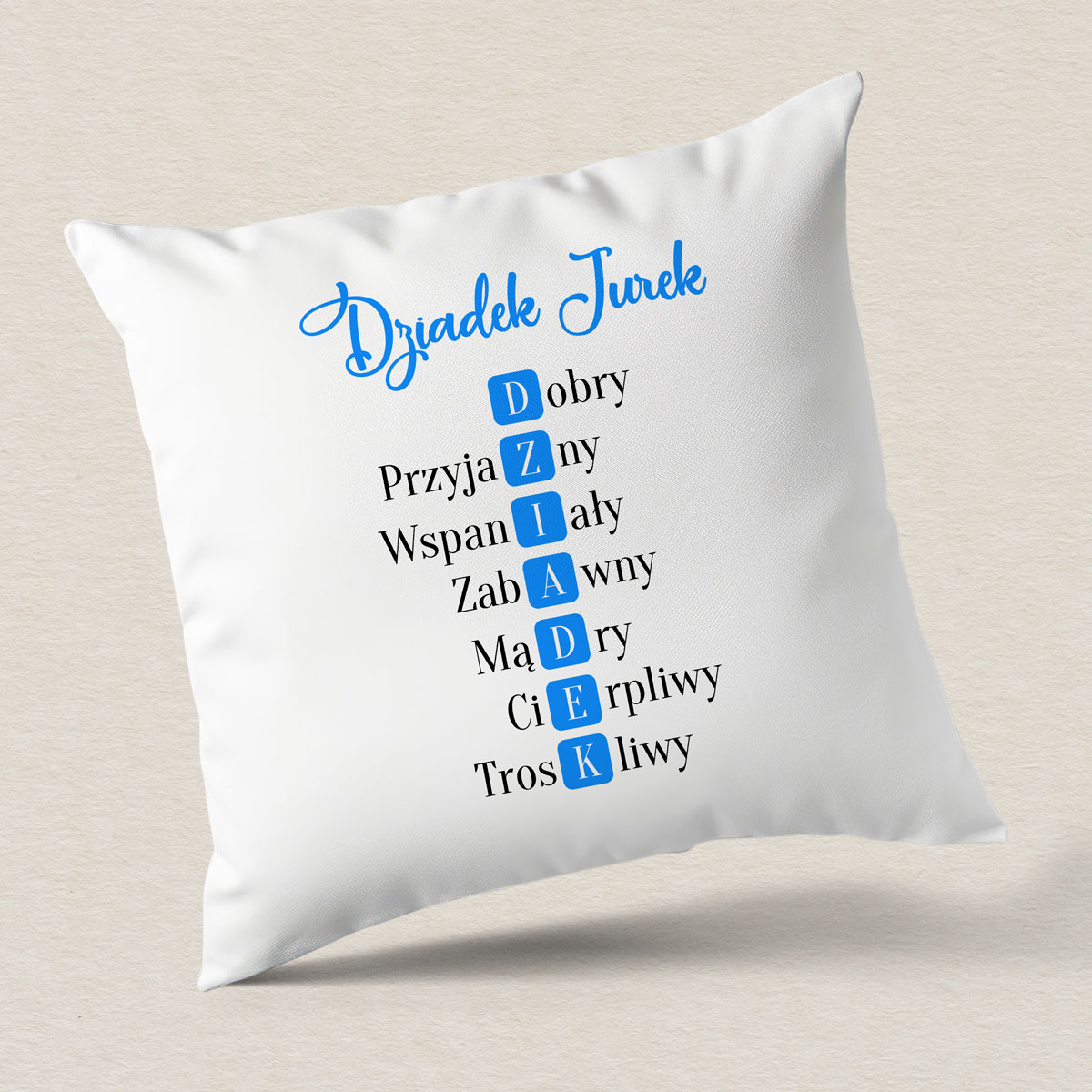 poduszka-na-dzien-babci-z-nadrukiem-boski-dziadek