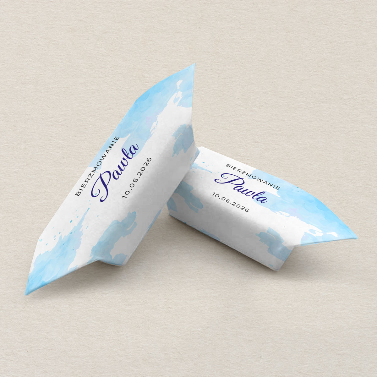 krowki-na-bierzmowanie-blekitna-akwarela-minimal