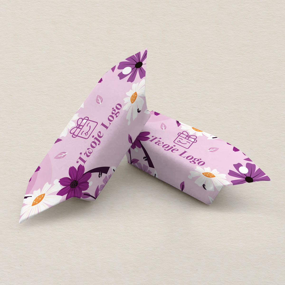 krowki-na-dzien-kobiet-fioletowa-laka