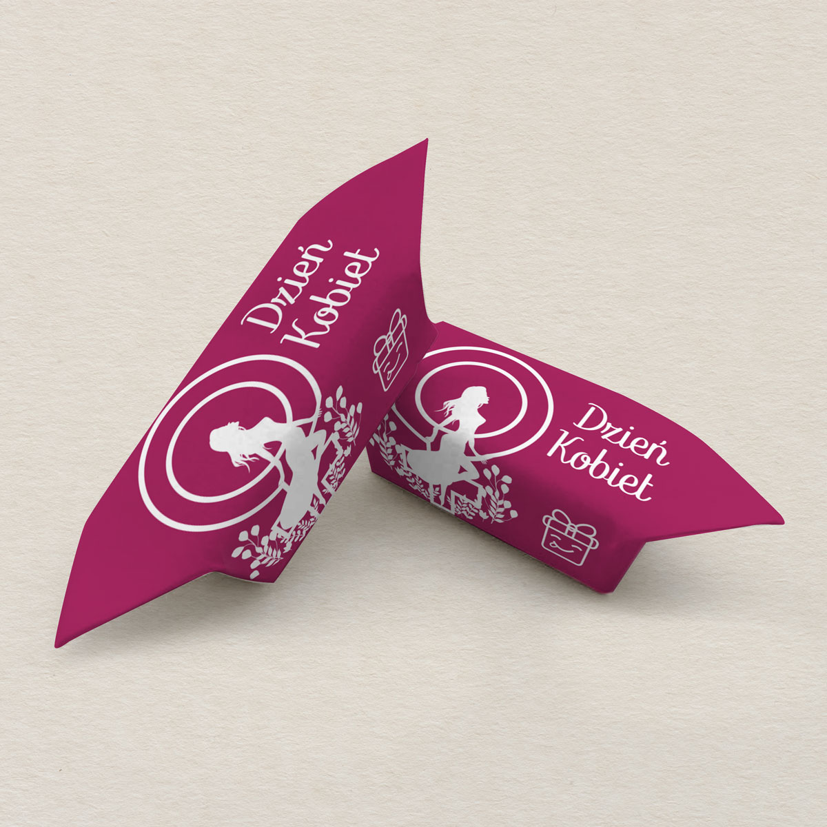 krowki-na-dzien-kobiet-kobiecy-symbol