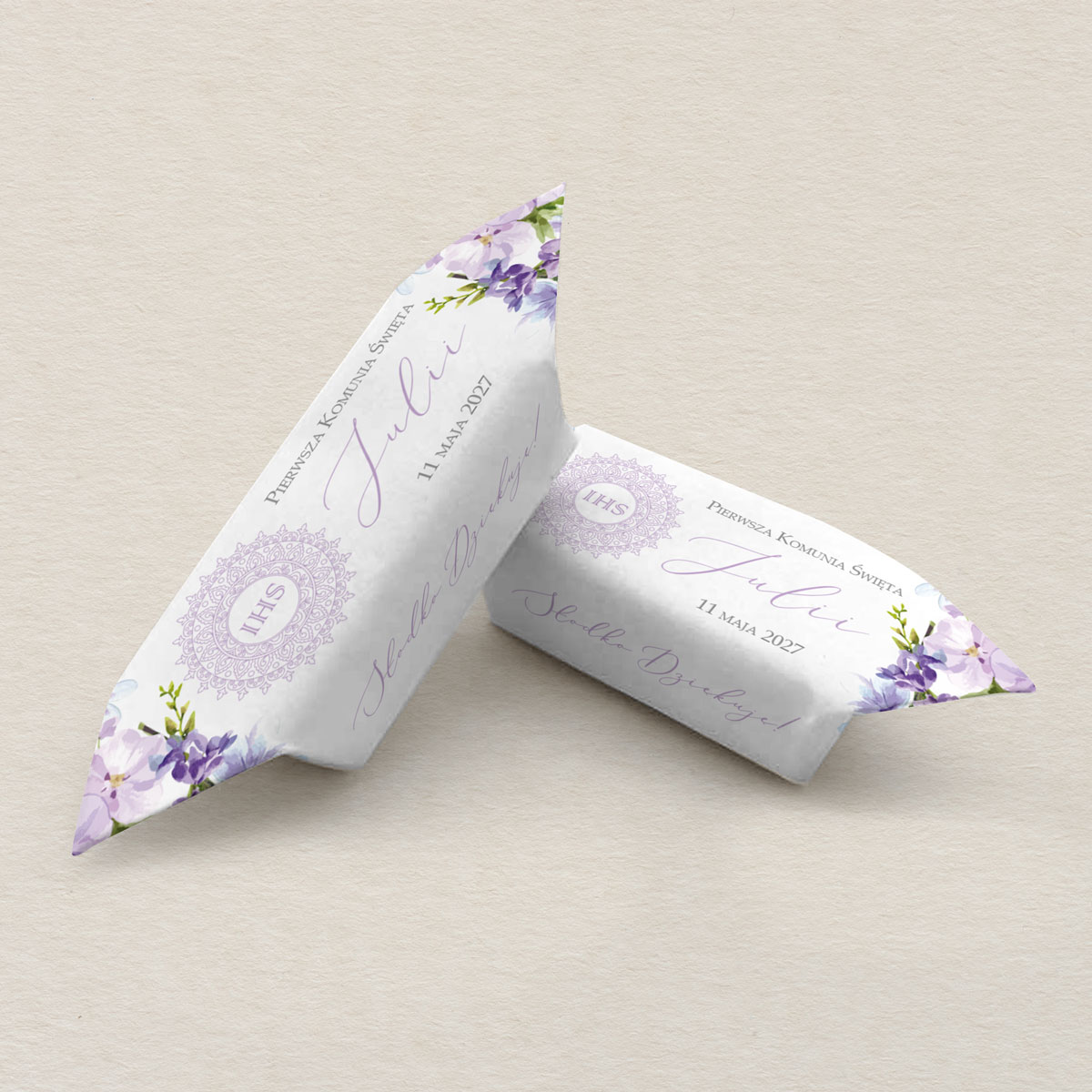 krowki-na-i-komunie-swieta-lawendowa-hostia