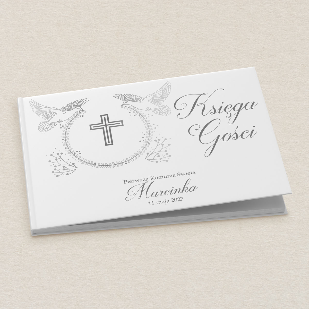 ksiega-gosci-pamiatkowa-golebie-i-krzyz