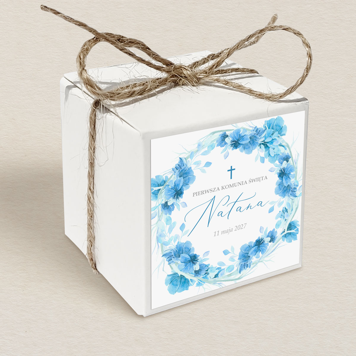 pudeleczko-na-krowki-i-komunia-swieta-niebieskie-kwiaty