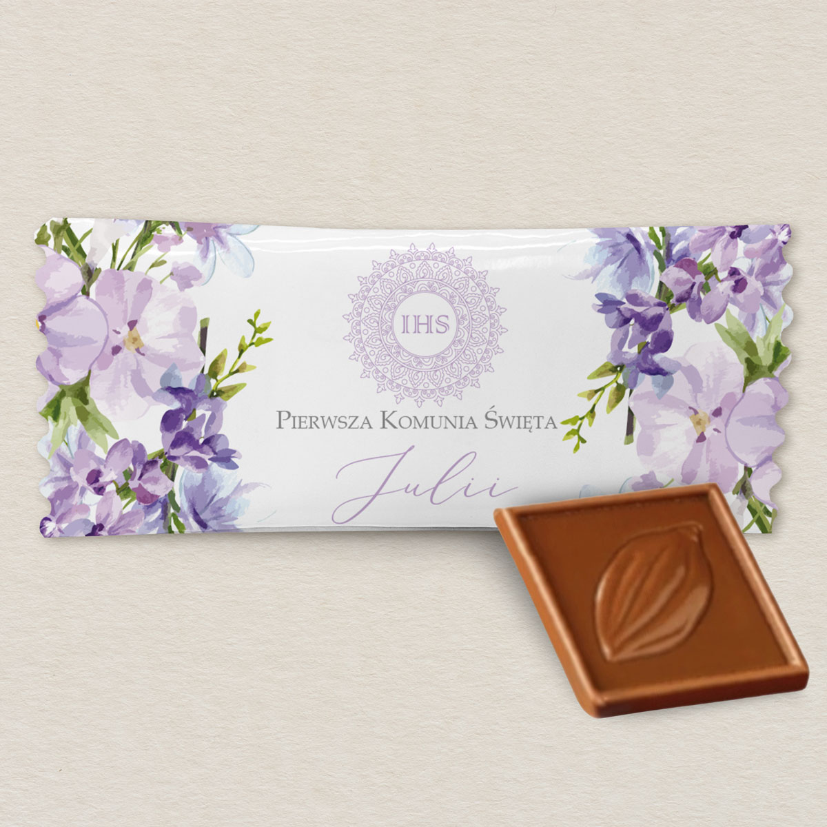 czekoladki-komunijne-personalizowane-dla-gosci-10-szt-fioletowe-kwiaty