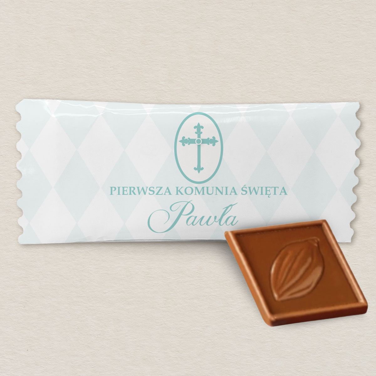 czekoladki-komunijne-personalizowane-dla-gosci-10-szt-krzyz-pastelowy