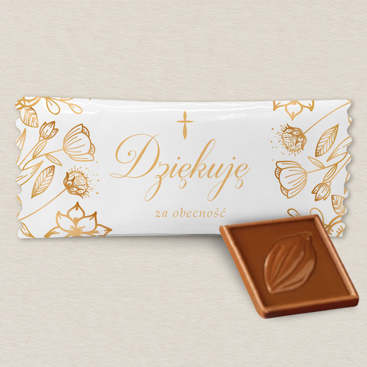 czekoladki-komunijne-personalizowane-dla-gosci-10-szt-kwiaty-zlote