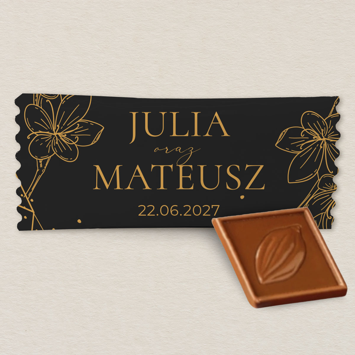 czekoladki-weselne-personalizowane-dla-gosci-10-szt-czarna-elegancja