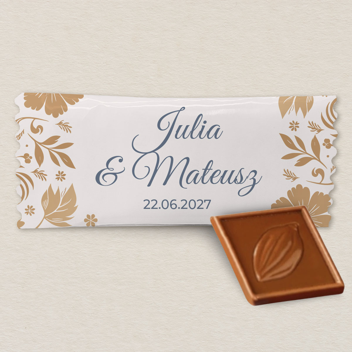 czekoladki-weselne-personalizowane-dla-gosci-10-szt-zlote-ornamenty